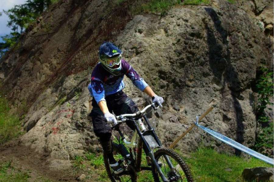 DownHill MTB