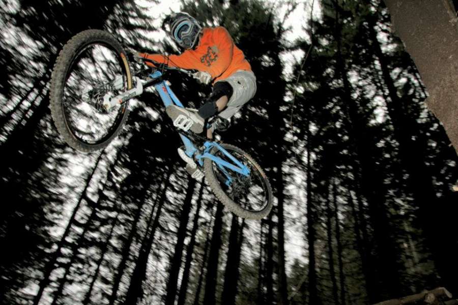 DownHill MTB