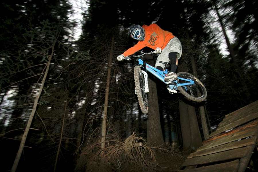 DownHill MTB