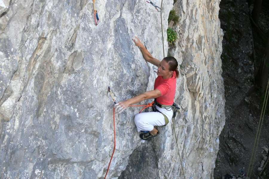 Qspinanie na Jarońcu - 'Myszki', trudność IX-IX